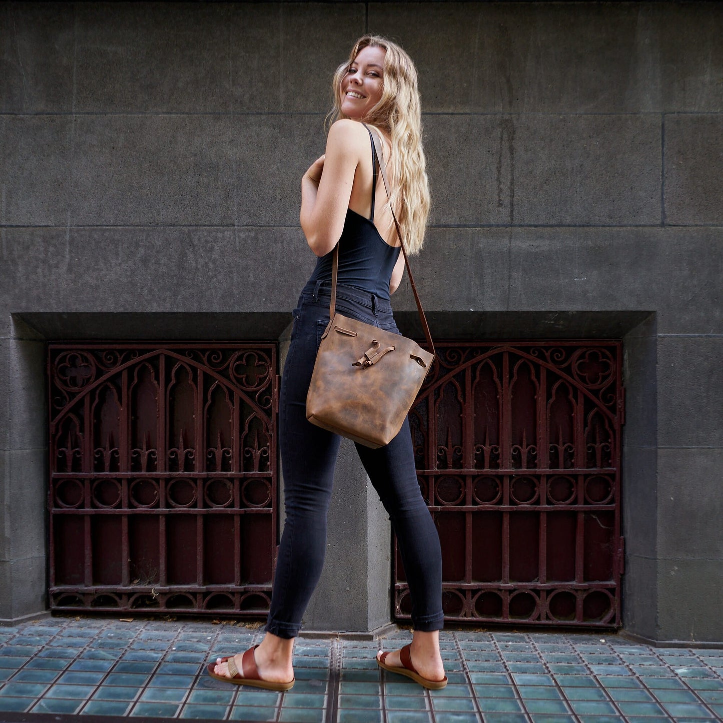 Genuine Tan Leather Crossbody Bag Small Leather Purse Minimalist Bag Modern Leather Wristlet Clutch Bag Crossbody Leather Tote Gift Bag